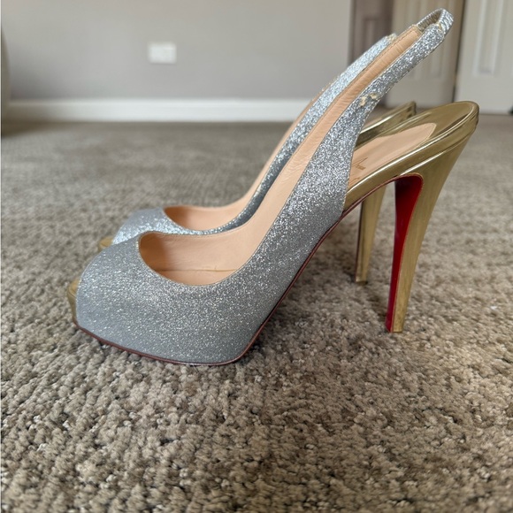 Christian louboutin heels pumps - Picture 1 of 6